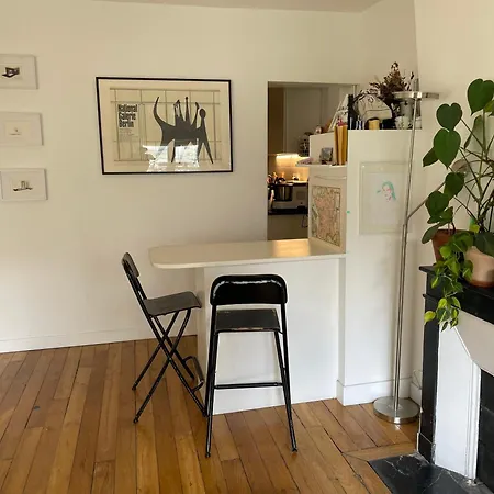 Big - Rambuteau Apartman *